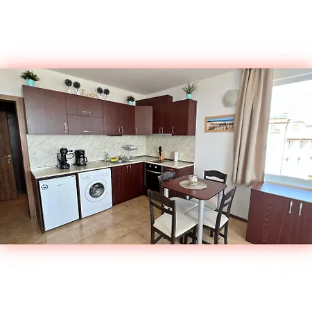 Avrora Studio's Appartement *