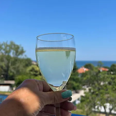 Avrora Studio's * Byala (Varna)