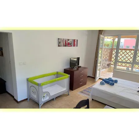 Avrora Studio's Διαμέρισμα Byala (Varna)